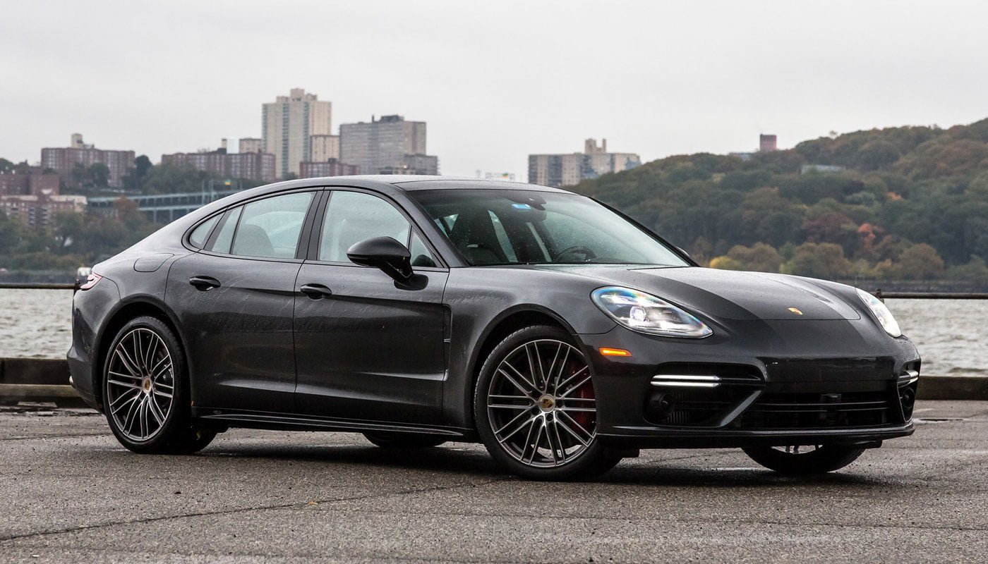 Điểm qua 4 mẫu xe sedan hạng sang có tầm giá hơn 10 tỷ đồng tại Việt Nam